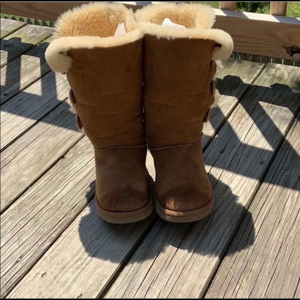 UGG Bailey Button Triplet Boot